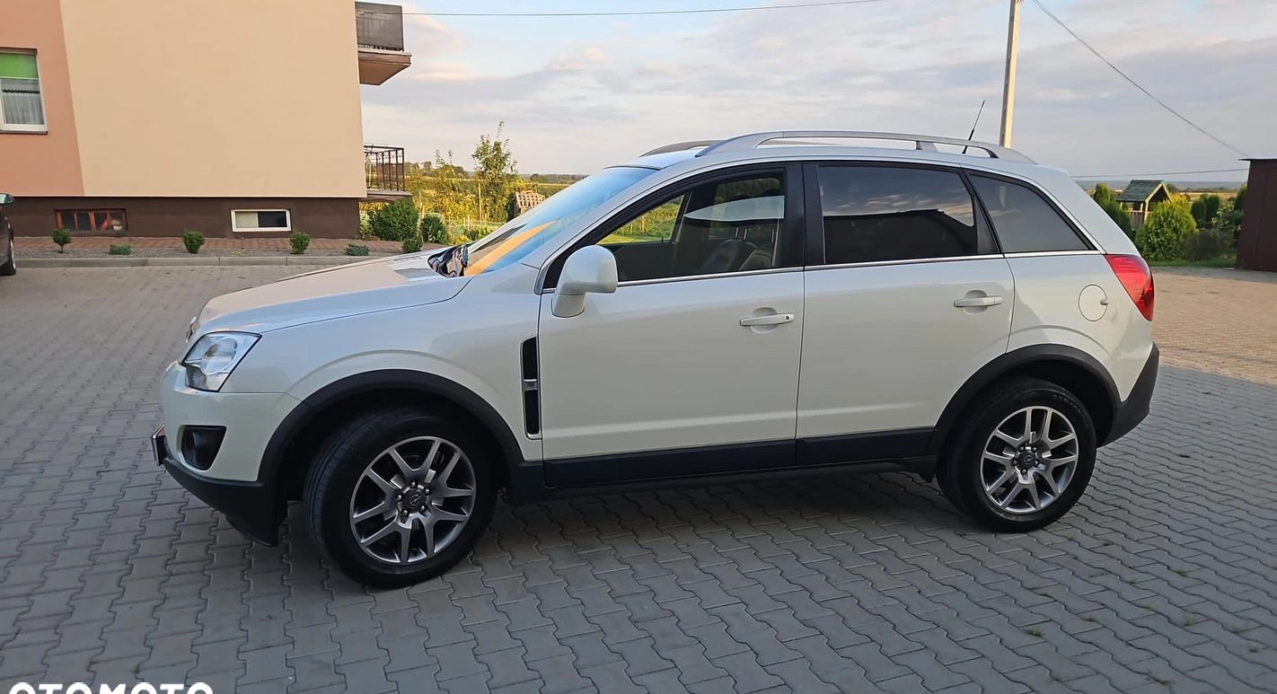 Opel Antara cena 35900 przebieg: 186000, rok produkcji 2011 z Wilamowice małe 232